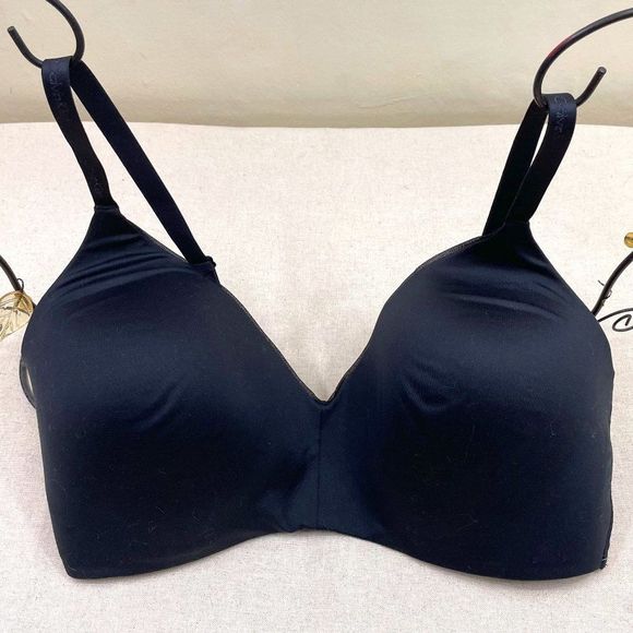 Calvin Klein Underwear Intimates & Sleepwear Calvin Klein Black